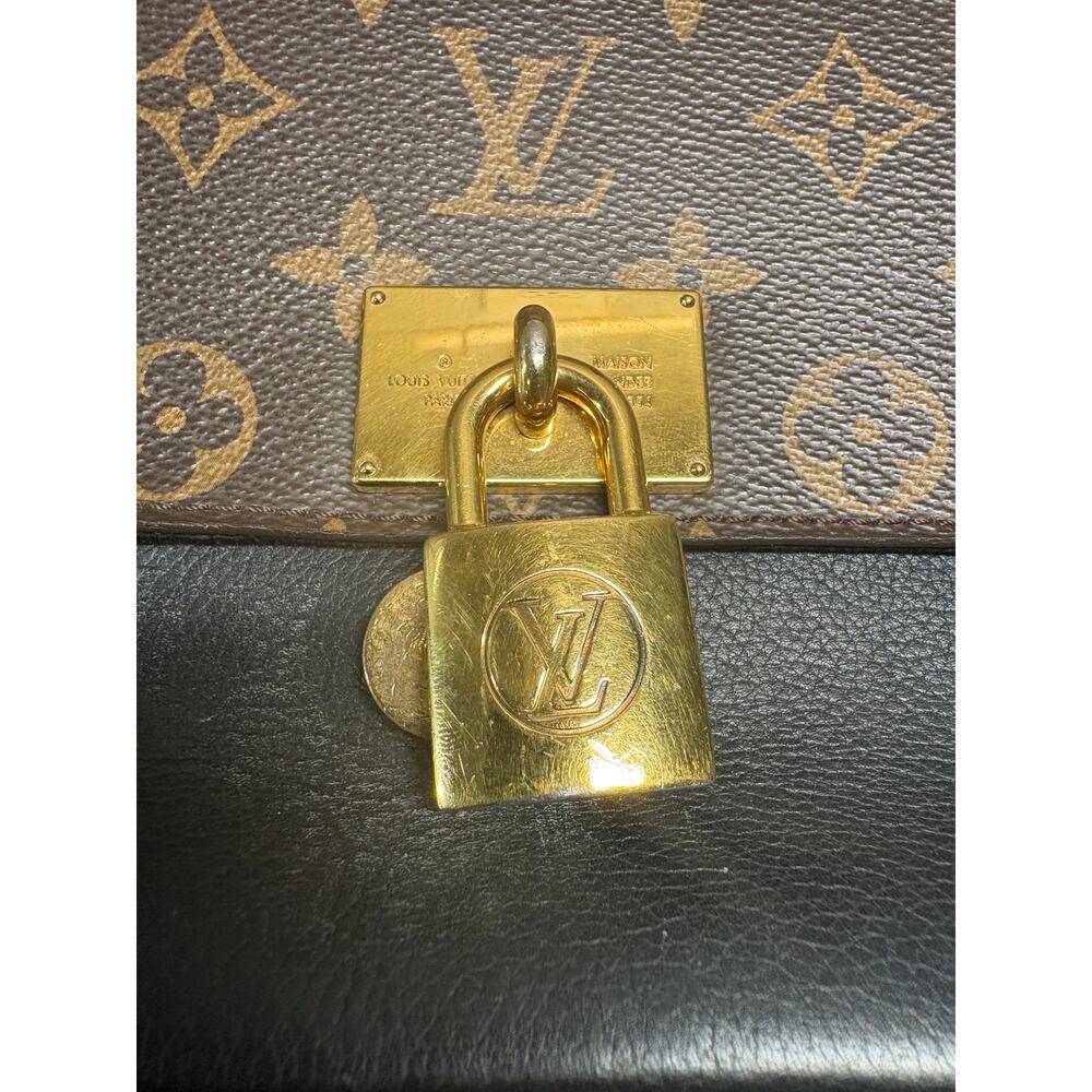 Louis Vuitton Marignan Canvas with Black Accent - Picture 16 of 16